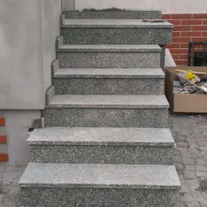 Granit Strzegomski (Stopnie)